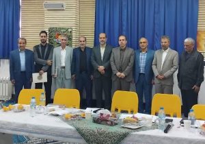 مراسم تودیع مدیر پیشین هنرستان امام رضا(ع) و مجتمع آموزشی حضرت معصومه(س) در قم برگزار شد