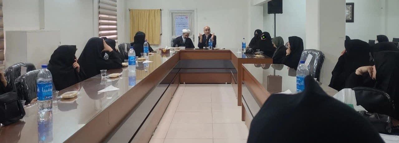 نشست هفتگی بانوان سرپرست خانواده در موسسه خیریه تکفل و سرپرستی ایتام قم